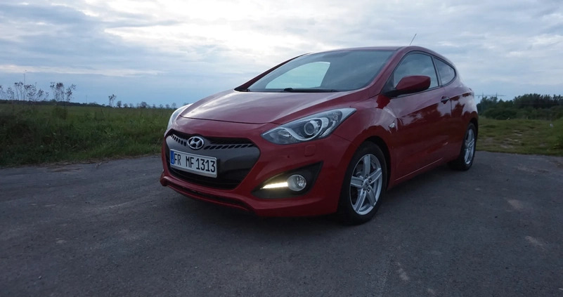 Hyundai I30 cena 26900 przebieg: 140000, rok produkcji 2012 z Zalewo małe 436